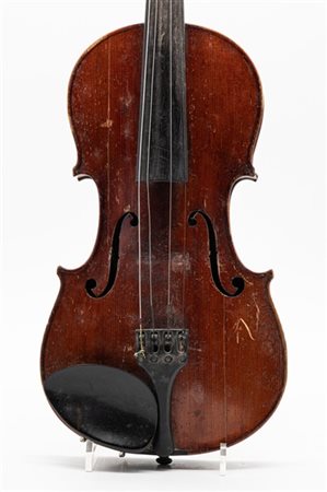 Violino della scuola di Dresda, 1910-20 c.
Fondo in due pezzi con marezzatura i