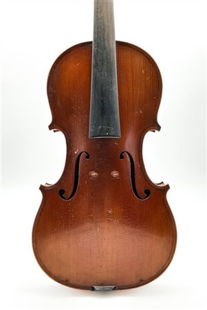 Violino della scuola di Mirecourt, prima metà del XX° secolo
Fondo in due pezzi