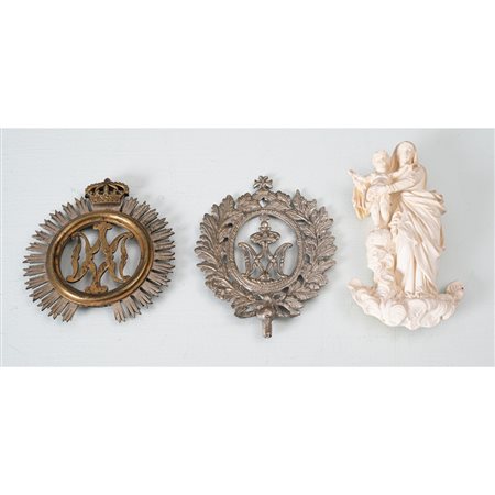 MANIFATTURA SICILIANA DEL XIX SECOLO, Scultura e due fregi