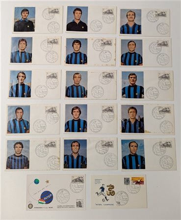 F.C. Internazionale. Lotto 17 buste ognuna con ritaglio incollato di un giocato