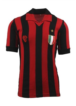 Milan AC. Maglia nr.20 preparata per un incontro amichevole durate la stagione