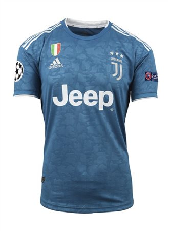 Matthijs DE LIGT. Maglia numero 4 della Juventus, preparata per la stagione 201