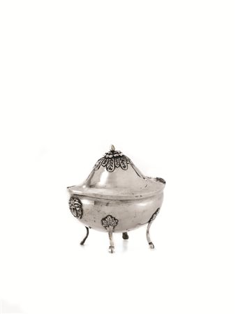 ZUCCHERIERA, BRESCIA, 1820 CIRCAin argento di forma ovoidale, quattro piedini...