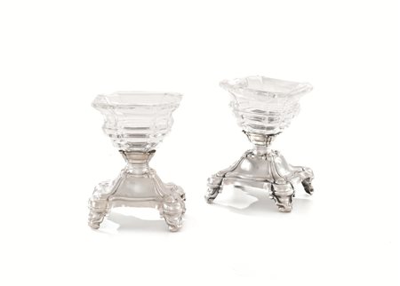 COPPIA DI SALIERE, FRANCIA, MET SECOLO XIX&nbsp; in argento, base...