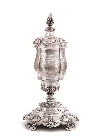 GRANDE COPPA, AUSTRIA UNGHERIA, 1860 CIRCAin argento, base polilobata e...