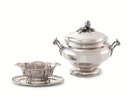 ZUPPIERA, MILANO, MIRACOLI, SECOLO XX&nbsp;in argento, di forma bombata, due...