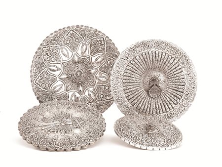 QUATTRO SPECCHI, TURCHIA, SECOLO XX&nbsp; tre di forma circolare e uno di...