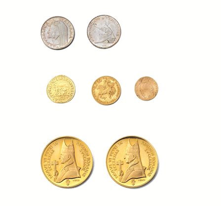 QUATTRO MONETE E TRE MEDAGLIE:monete: Repubblica Italiana, 500 lire...