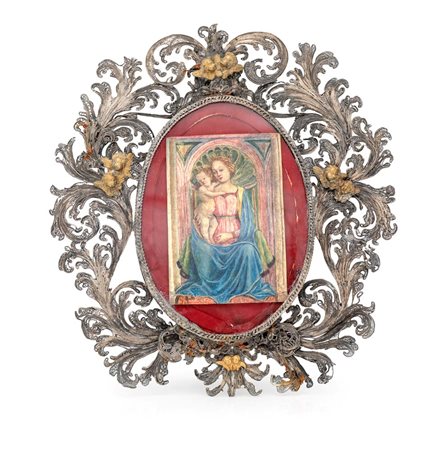  
Antica cornice ovale in filigrana d'argento 
 cm 29x27 - luce interna cm 17,5x12,5 - il dipinto cm 13x8,8