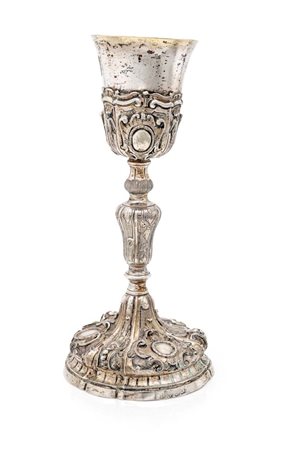  
Calice liturgico in argento con cartigli, Napoli, XVIII secolo 
 cm 26x8 - gr. 384