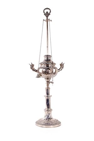 
Lucerna fiorentina in argento, XIX/XX secolo 
 altezza cm 93 - gr. 2750