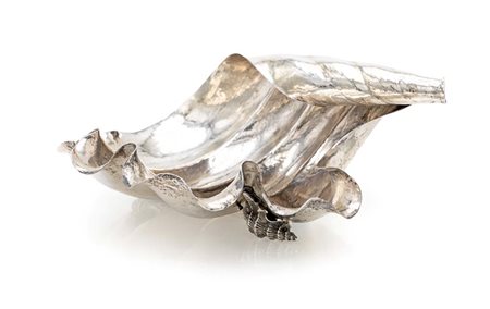  
Centrotavola in argento sterling 
 gr. 495