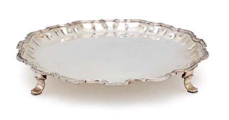  
Alzatina in argento 
 diametro cm 30 - gr. 790