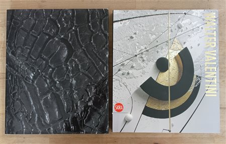 ALBERTO BURRI E WALTER VALENTINI - Lotto unico di 2 cataloghi