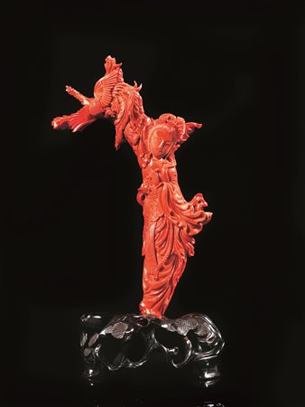 INTAGLIO CINA SEC. XIX&nbsp; in corallo rosso, raffigurante figura femminile...