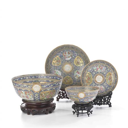 DUE COPPE E DUE PIATTI, CINA DINASTIA QING PERIODO GUANXU(1875-1907)&nbsp; in...