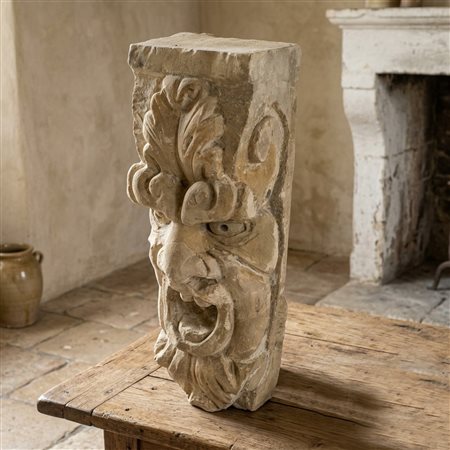 Chiave d'arco con mascherone antropomorfo