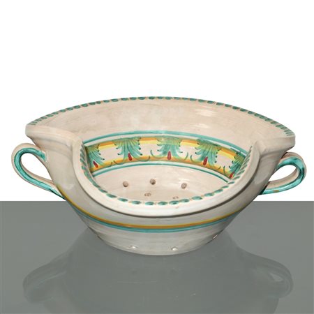 Scolapasta in maiolica di Caltagirone, 20°  