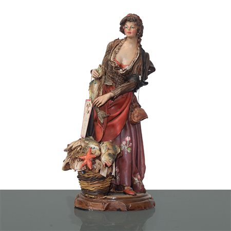 Angela Tripi Le Terracotte d'arte - Donna che vende il pesce, scultura in terracotta