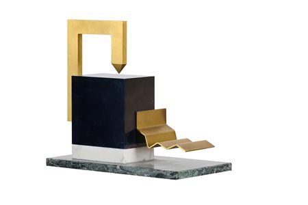 Igino Legnaghi (Verona, 1936) Senza titolo Anni '70 Scultura in marmo e...