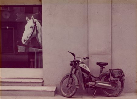 Luigi Ghirri (1943 - 1992)  - Modena, dal Portfolio Cantergiani, 1975