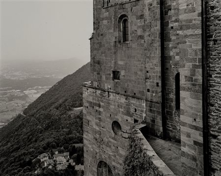 Gabriele Basilico (1944 - 2013)  - Sacra di San Michele, 1990 