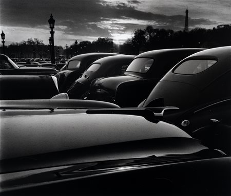 Willy Ronis (1910 - 2009)  - Place de la Concorde, 1952