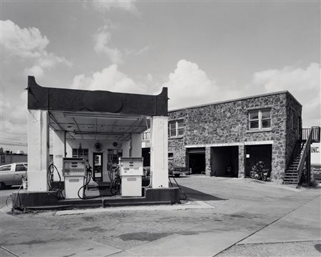 Frank  Gohlke (1942)  - Filling Station, Corner of 6th and Indiana, Wichita Falls, Texas, 1982
