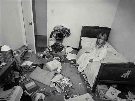 Bill Owens (1938)  - I wont Christina to learn some responsability for cleaning her room, but I didon’t work, 1967/1972
