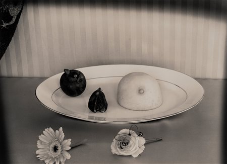 Joel Peter Witkin (1939)  - Still life with Breast, 2001