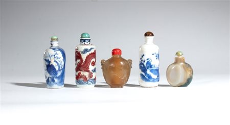  
Gruppo di cinque tabacchiere. Cina, XIX-XX secolo 
 La piu grande altezza cm 8,5