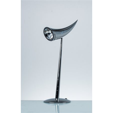 PHILIPPE STARCK, Lampada da tavolo modello “Ara”