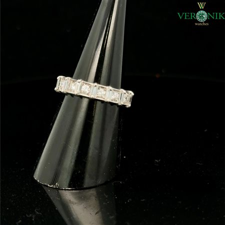 ANELLO IN ORO CON 13 DIAMANTI NATURALI - MC1