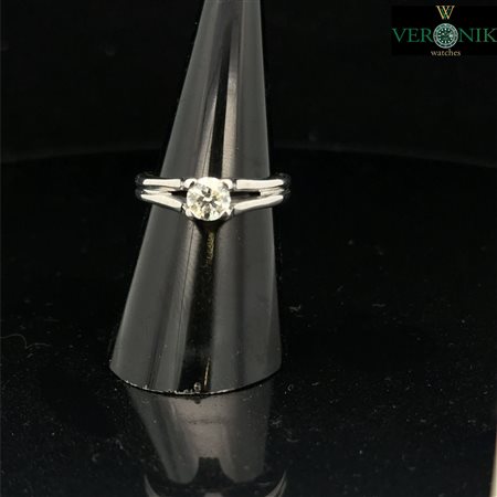 ANELLO CON SOLITARI DA 0.4 CT - MC2