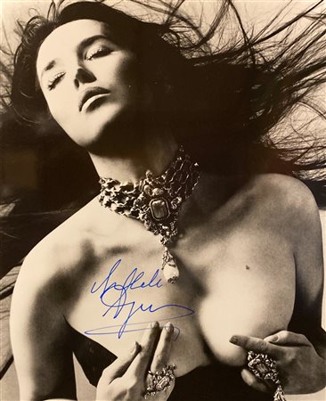 Isabelle Adjani signed photo