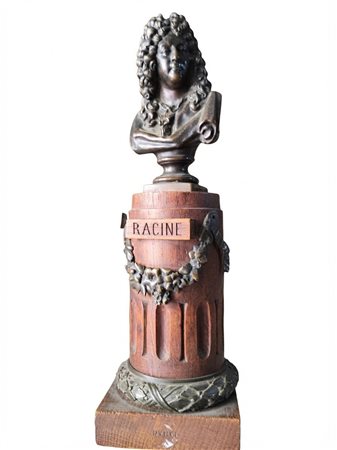 Busto di Jean Racine in bronzo su piedistallo in legno intagliato