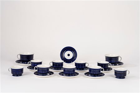 Set da tè e caffè in porcellana blu e bianca, Ulla Procope per Arabia Finland, anni '60 del Novecento