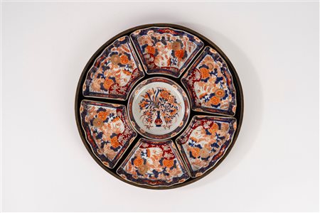Servizio da antipasto in porcellana Imari con vassoio in lacca, Giappone fine secolo XIX