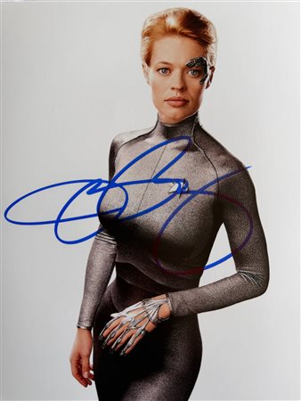 Star Trek Jeri Ryan 7 of 9 signed photo