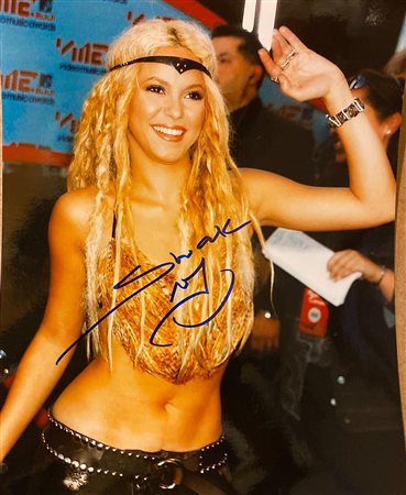 Shakira signed photo
