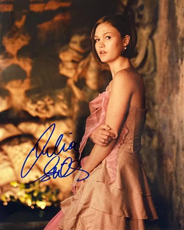 The Bourne Identity Julia Stiles signed photo