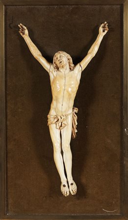 MANIFATTURA TEDESCA DEL XVIII SECOLO Cristo. Avorio. Cm 36,00. . Cornice...