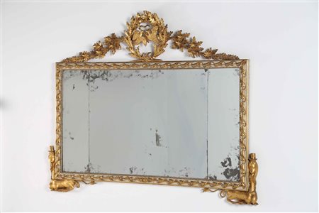 MANIFATTURA ITALIANA Caminiera in legno intagliato e dorato con sfinge alla...