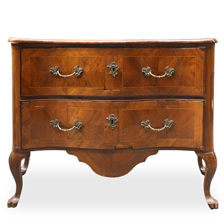 Cassettone a due cassetti con piedi a cabriol, Sicily, Louis XV, 18° century