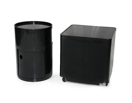 DUE MOBILETTI IN MATERIALI PLASTICI, KARTELL, XX S