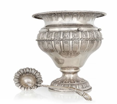 GRANDE BOWL IN ARGENTO CON MESTOLO, MILANO, BUCCEL