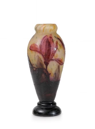 VASO IN VETRO DOPPIO MARTELLATO, DAUM NANCY, 1900 