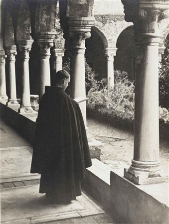 SCATTOLA LUCIANO (1902 - 1979) Monaco in preghiera. Stampa alla gelatina...