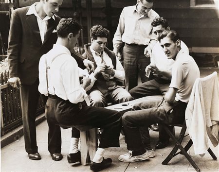 PEDROTTI ALDO (1905 - 1965) Giocatori di carte. Stampa alla gelatina...