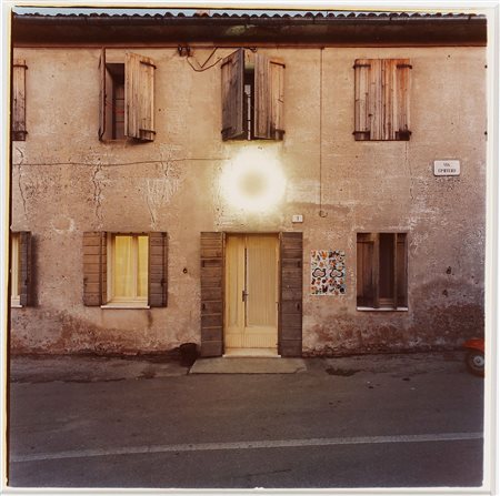 BATTISTELLA GIANANTONIO (n. 1957) Montebelluna. 1982. Stampa cromogenica. Cm...